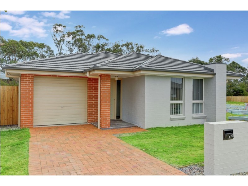 30 Parry Parade (Kooindah Waters),, Wyong NSW 2259