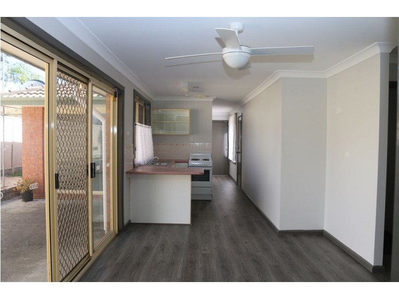 6a Eden Close, Kanwal NSW 2259