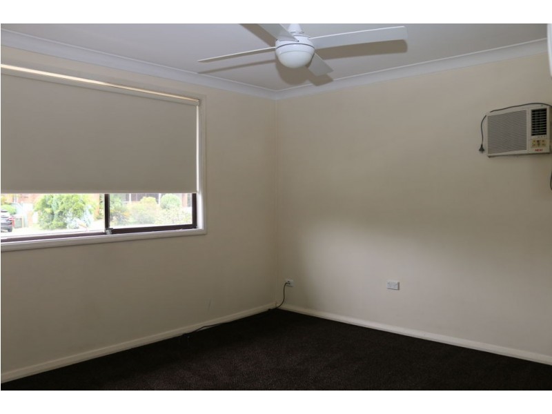 70 Phyllis Avenue, Kanwal NSW 2259