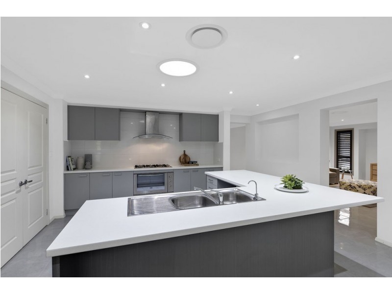 15 Fairlight Circuit, Mardi NSW 2259