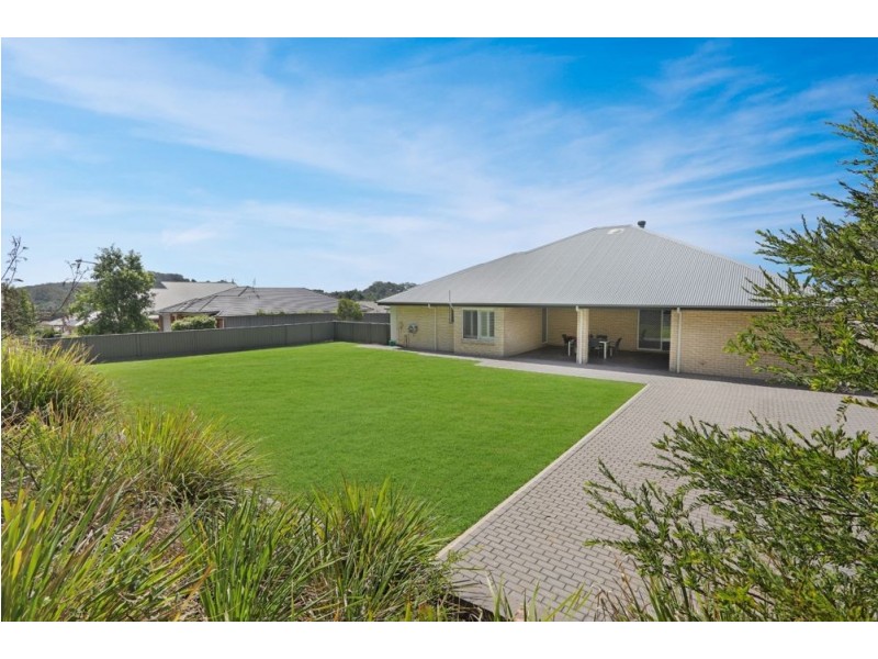 15 Fairlight Circuit, Mardi NSW 2259