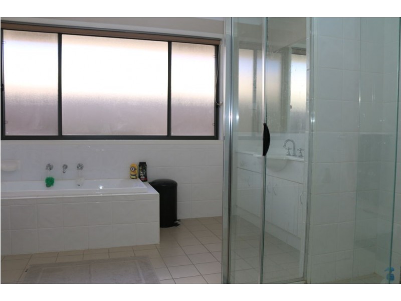 1 Wirruna Street, Woongarrah NSW 2259