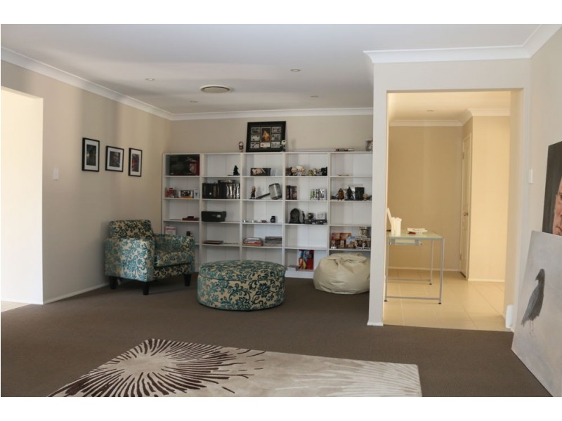 1 Wirruna Street, Woongarrah NSW 2259