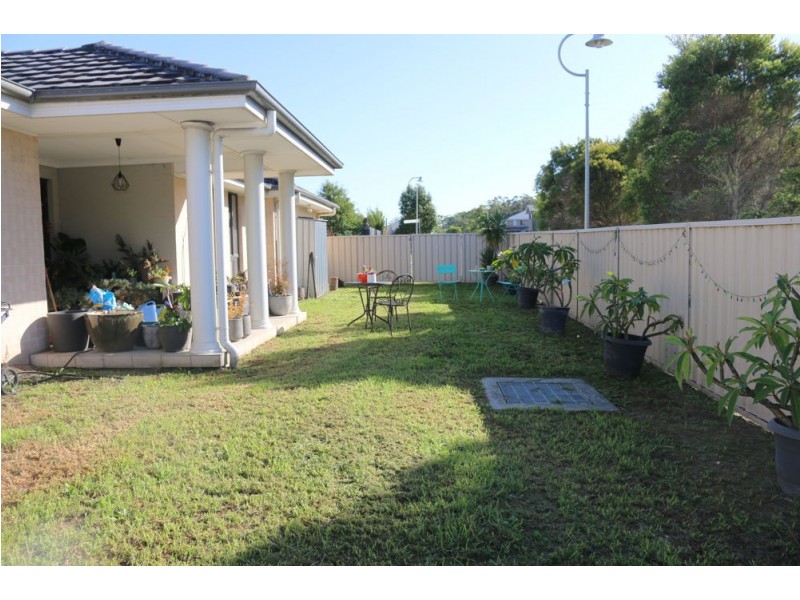 1 Wirruna Street, Woongarrah NSW 2259