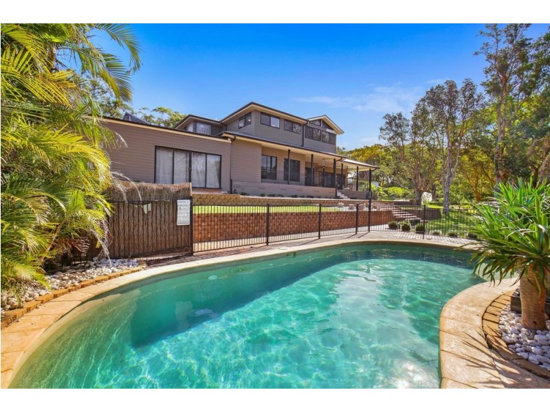 115 Elizabeth Bay Drive, Lake Munmorah NSW 2259