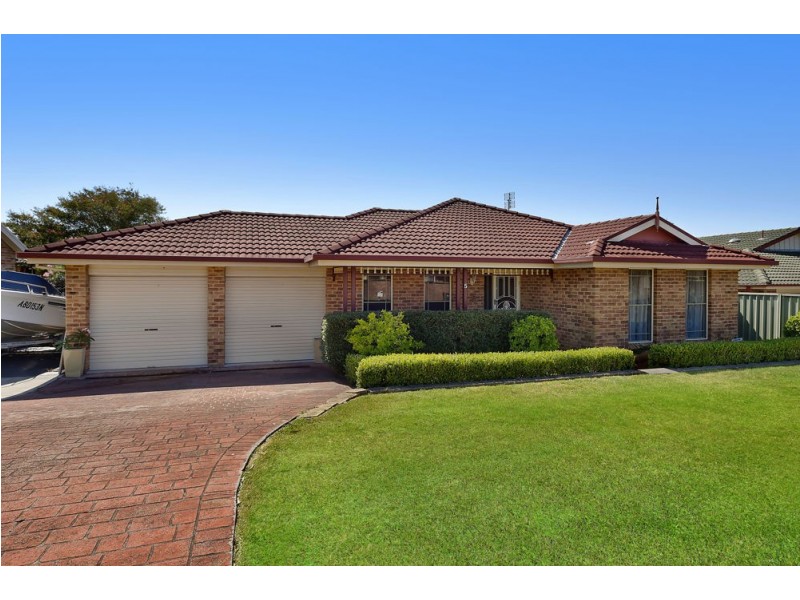 5 Dean Avenue, Kanwal NSW 2259