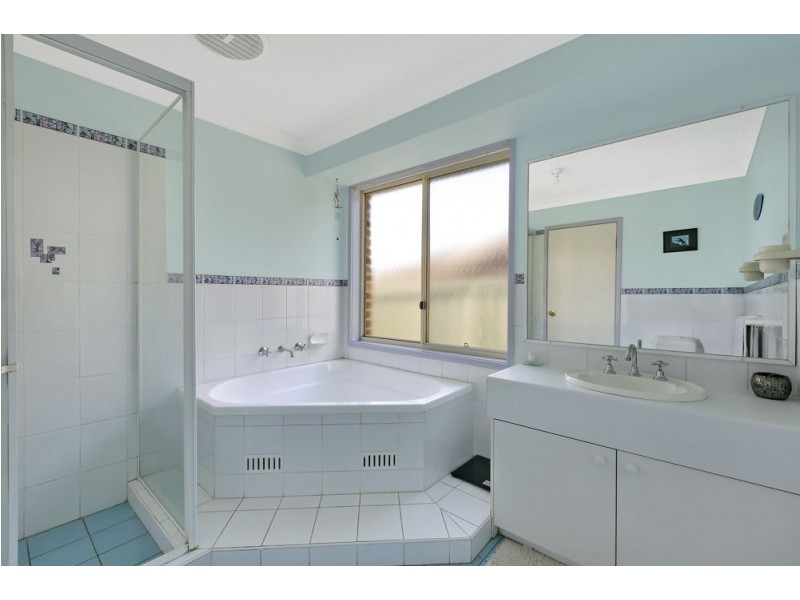 5 Dean Avenue, Kanwal NSW 2259