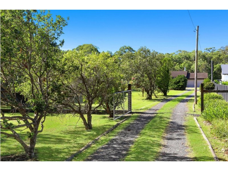 35 McDonagh Road, Wyong NSW 2259