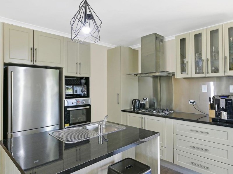 26 Fishburn Crescent, Watanobbi NSW 2259