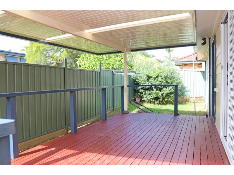 17 Pearce Road, Kanwal NSW 2259