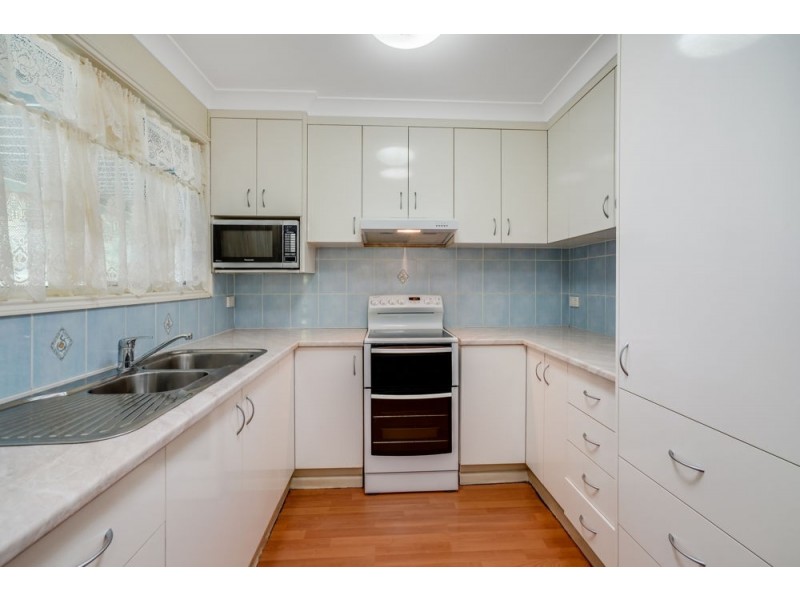 15 Minnamurra Road, Gorokan NSW 2263