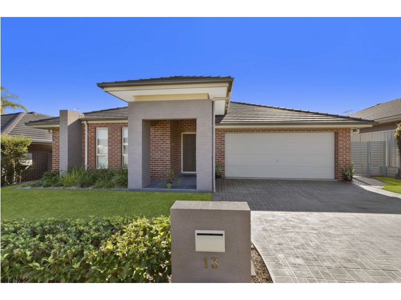 13 Ellalong Way, Woongarrah NSW 2259