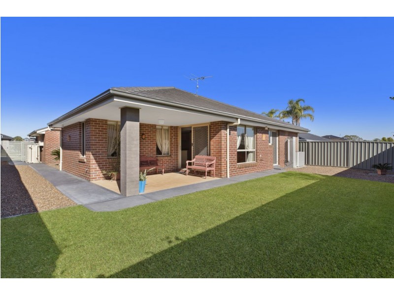 13 Ellalong Way, Woongarrah NSW 2259