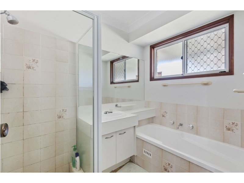 6 Cohen Street, Wyong NSW 2259