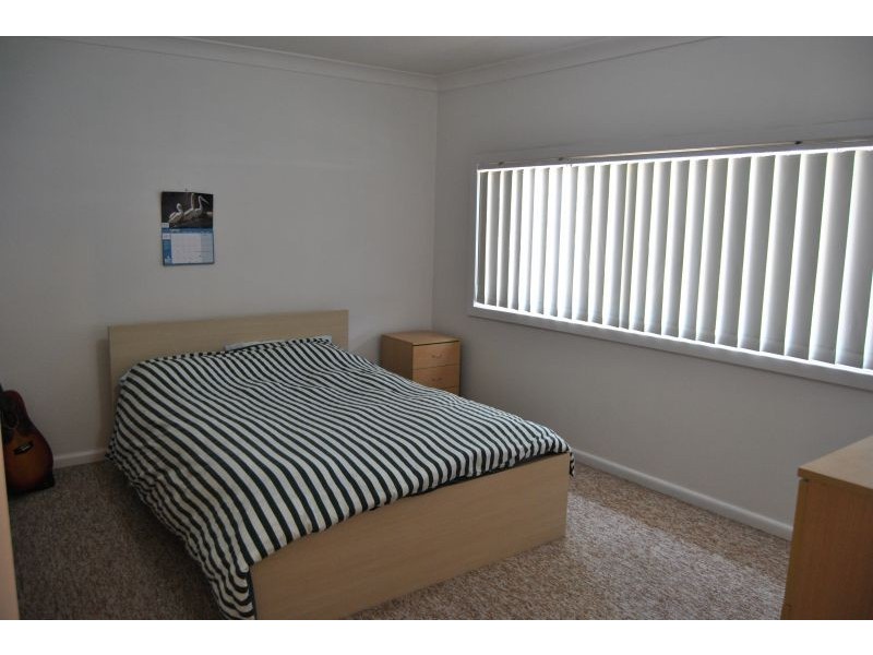 12 Georgina Avenue, Gorokan NSW 2263