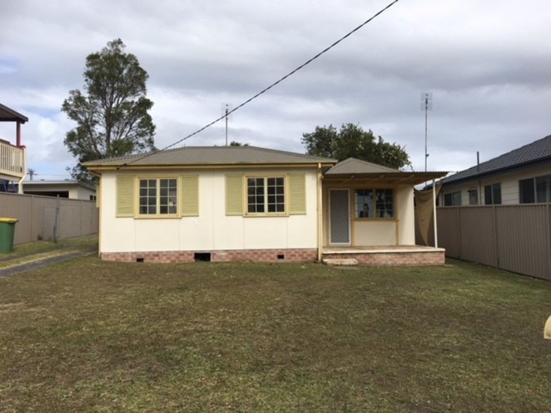44 Kalulah Avenue, Gorokan NSW 2263