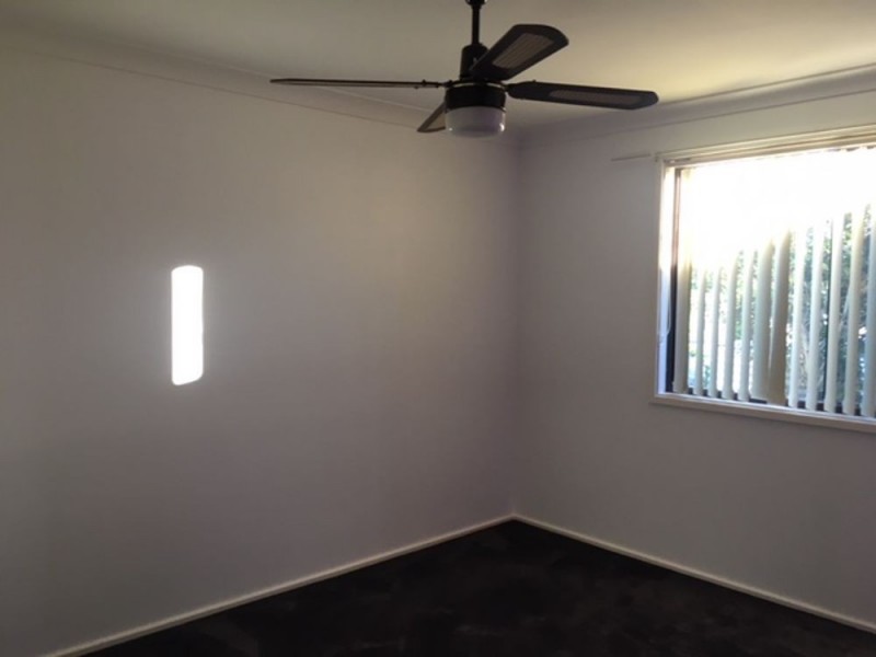 13 Buna Rd, Kanwal NSW 2259