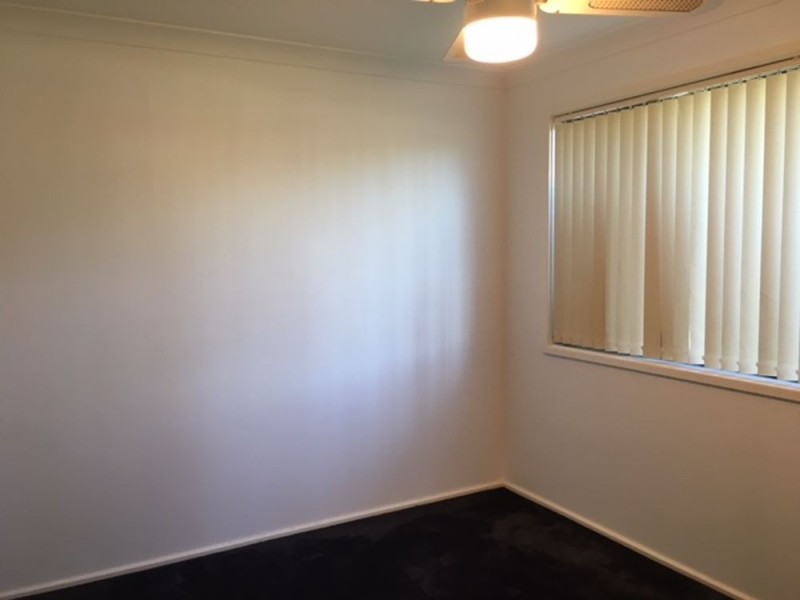 13 Buna Rd, Kanwal NSW 2259