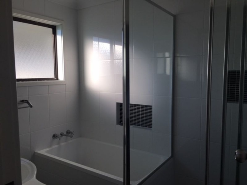 13 Buna Rd, Kanwal NSW 2259