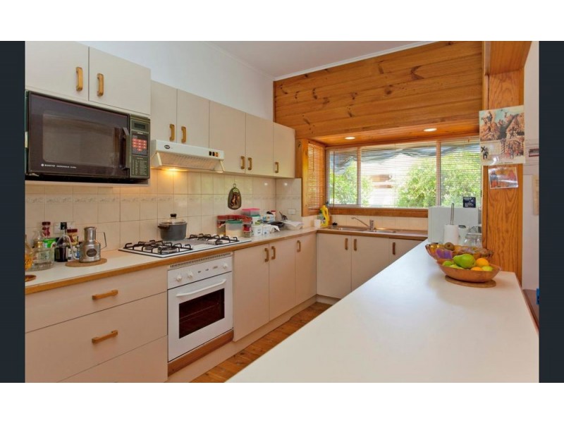 10 Balfour Street, Culcairn NSW 2660