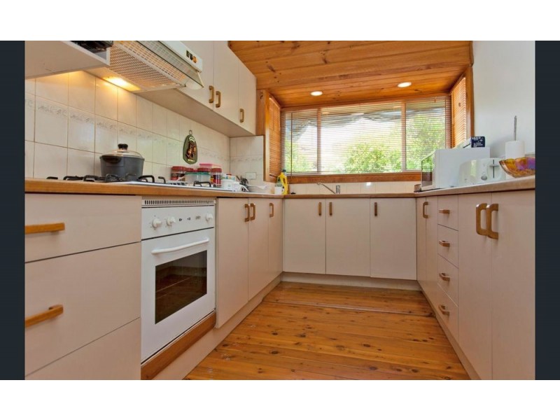 10 Balfour Street, Culcairn NSW 2660