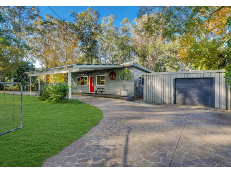 217 Currans Road, Cooranbong NSW 2265