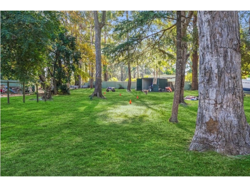 217 Currans Road, Cooranbong NSW 2265