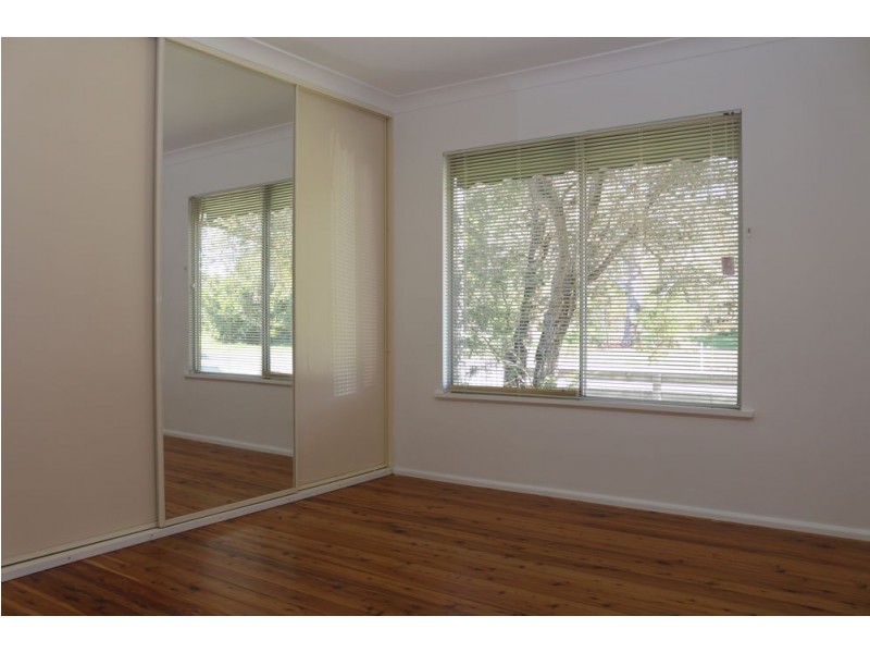 25 Rockleigh Street, Wyong NSW 2259