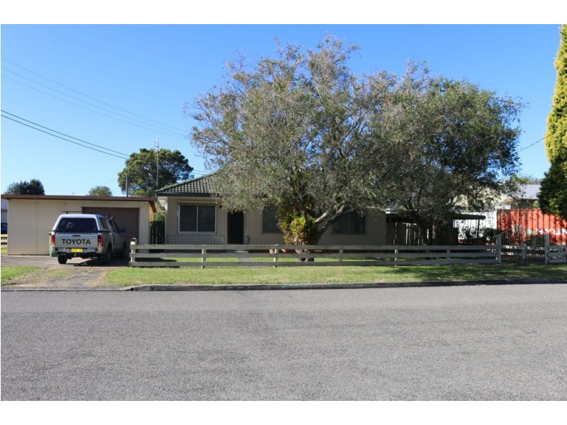 25 Rockleigh Street, Wyong NSW 2259