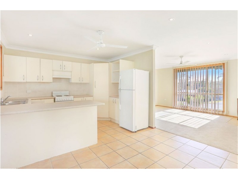 5 Collaroy close, Chittaway Bay NSW 2261