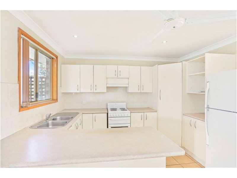 5 Collaroy close, Chittaway Bay NSW 2261
