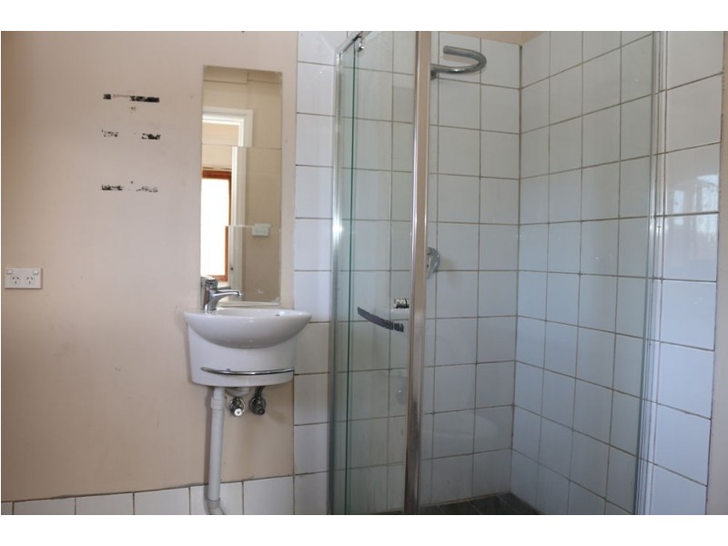 29 Owen Avenue, Wyong NSW 2259