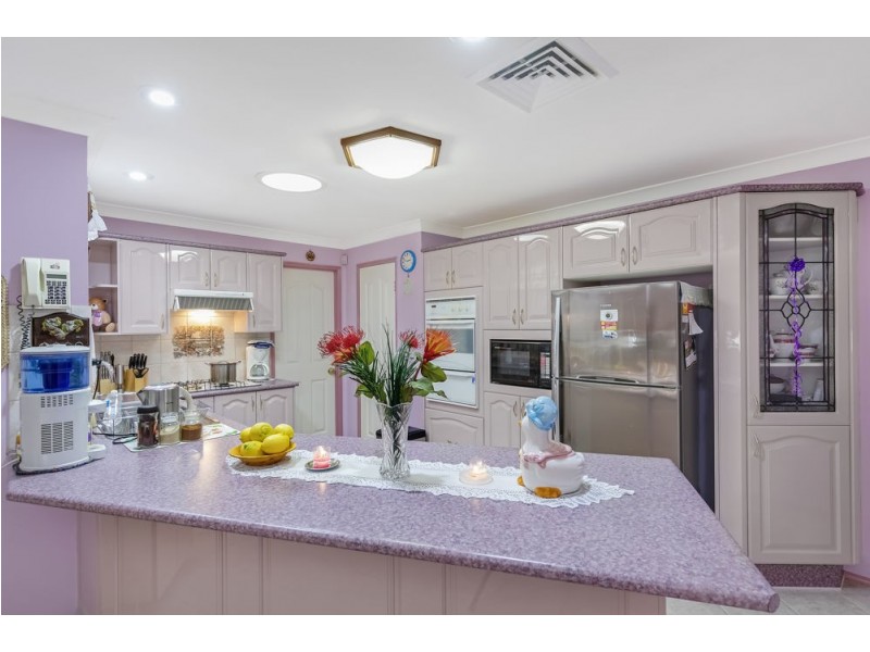 10 Bensley Close, Lake Haven NSW 2263