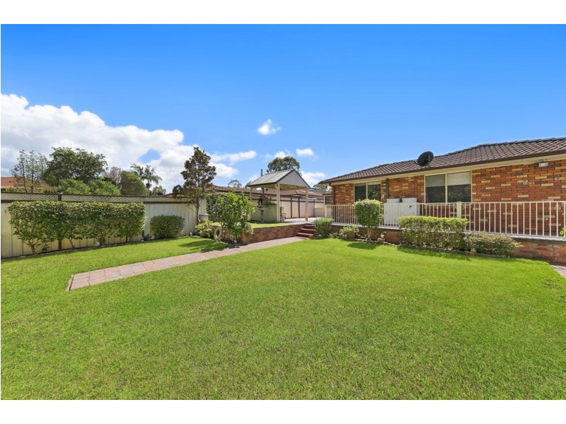 10 Bensley Close, Lake Haven NSW 2263
