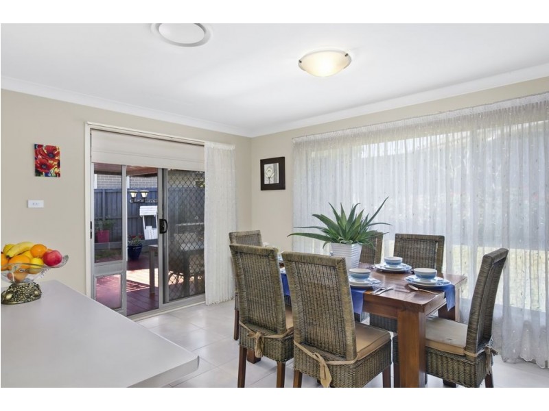 22 Yellow Rose Terrace, Hamlyn Terrace NSW 2259