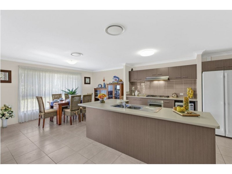 22 Yellow Rose Terrace, Hamlyn Terrace NSW 2259