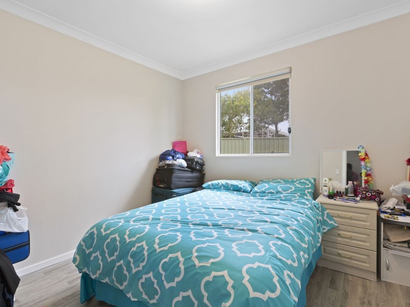 1 Nichols Avenue, Gorokan NSW 2263
