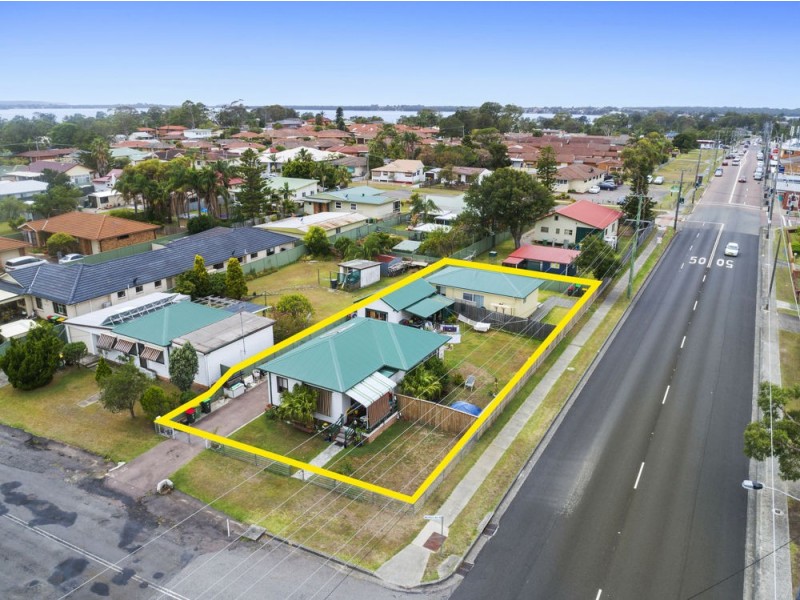 1 Nichols Avenue, Gorokan NSW 2263