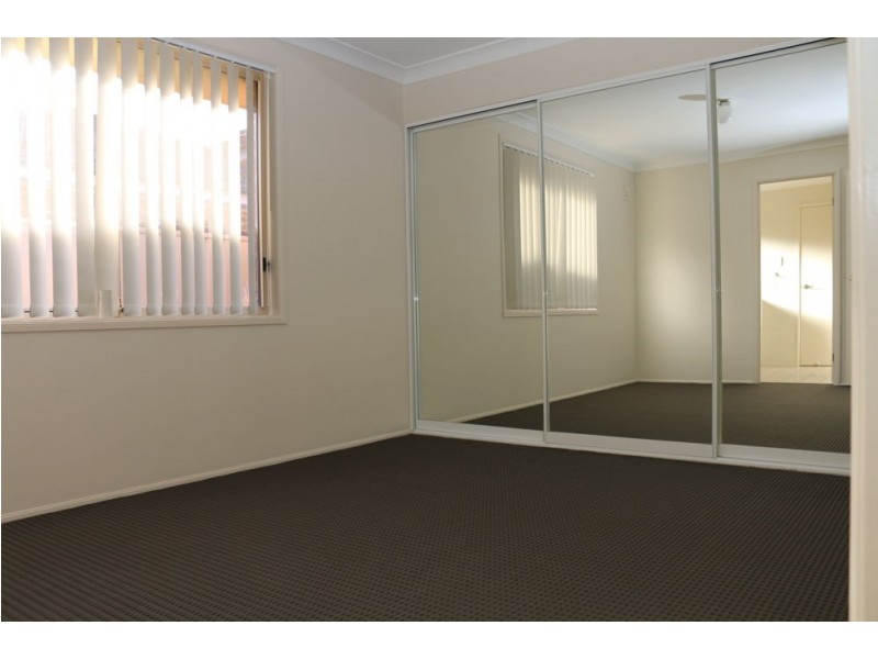 42 Lakewood Drive, Hamlyn Terrace NSW 2259