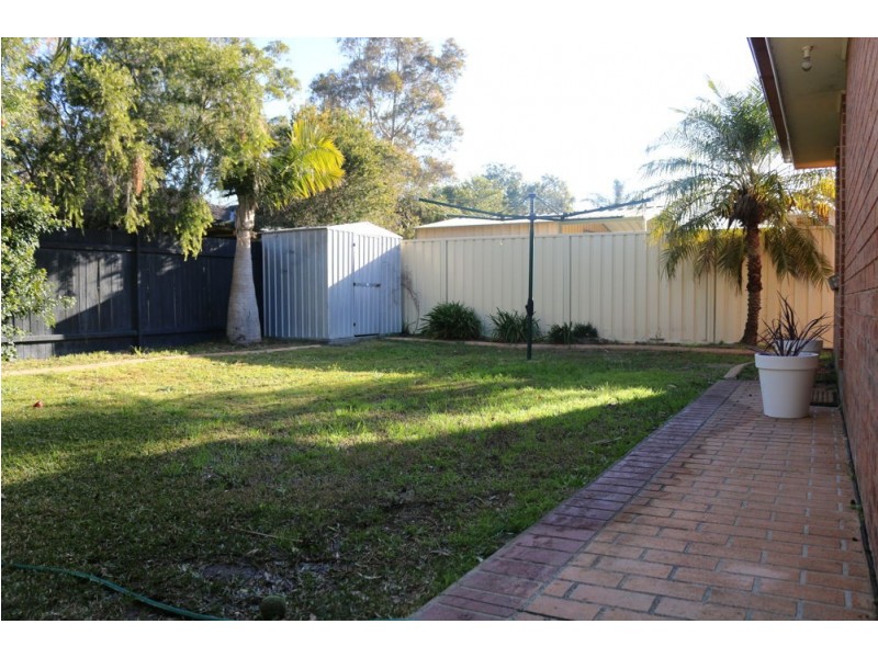 42 Lakewood Drive, Hamlyn Terrace NSW 2259