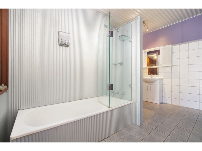 111 Evans Road, Noraville NSW 2263