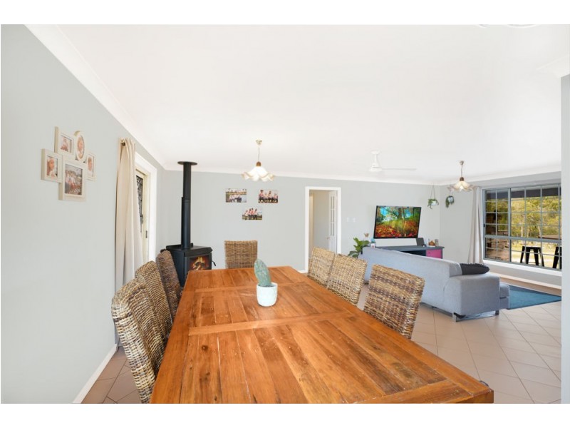 207-211 Hakone Road, Woongarrah NSW 2259