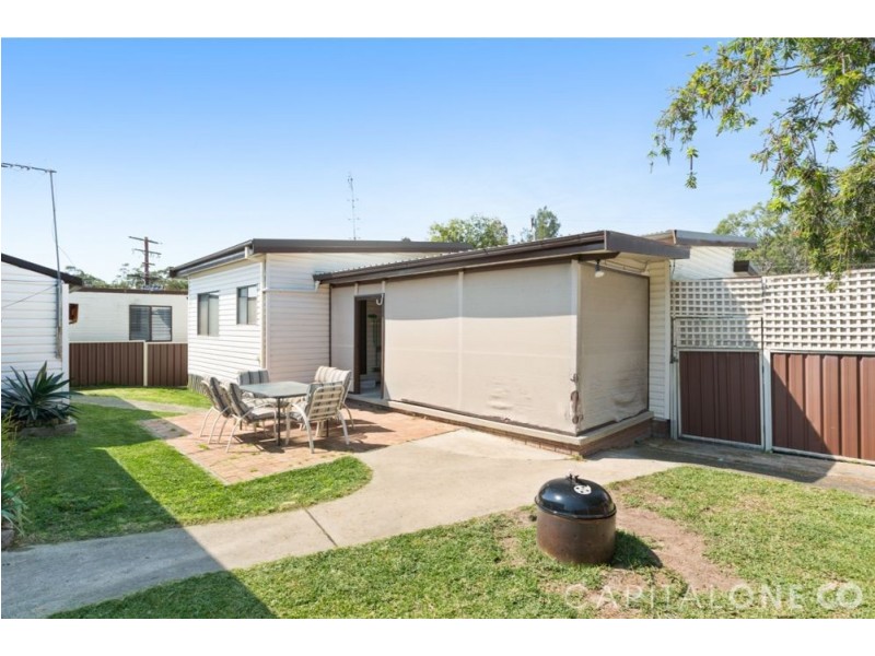 15 Illawong Road, Summerland Point NSW 2259