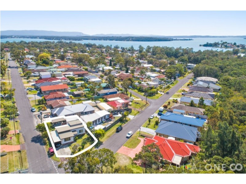 15 Illawong Road, Summerland Point NSW 2259