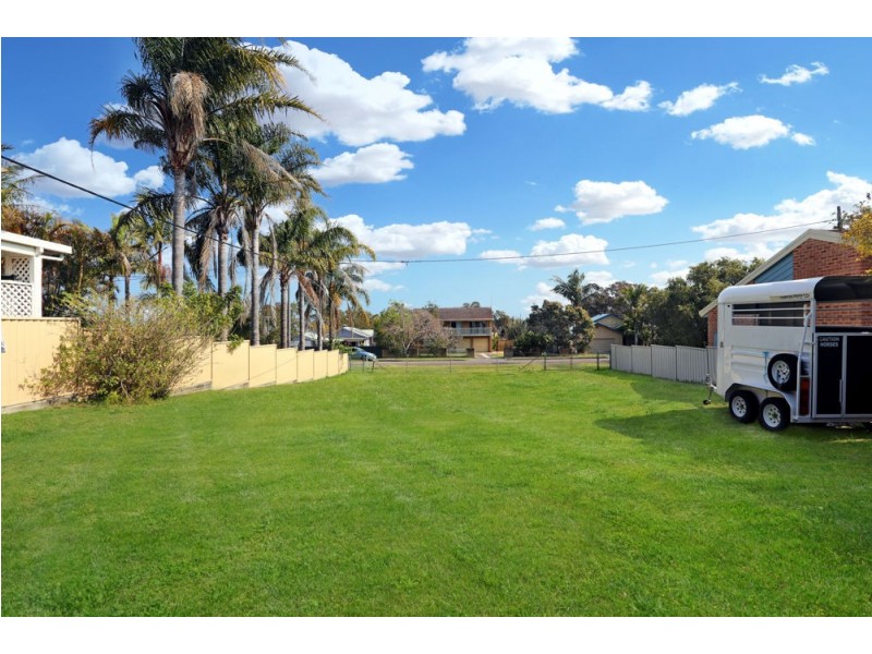 15 Marine Pde, Rocky Point NSW 2259