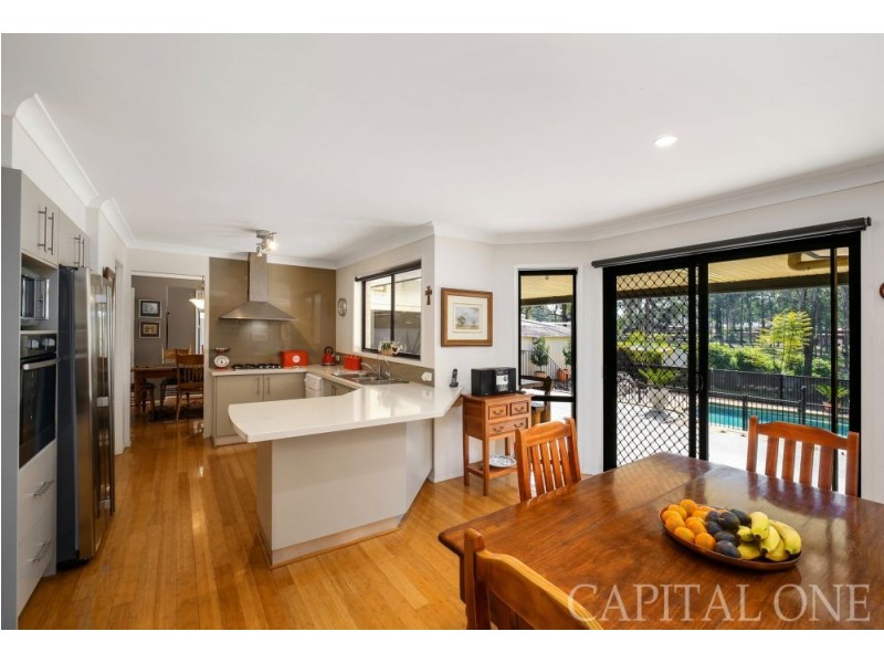 33 Holloway Drive, Jilliby NSW 2259