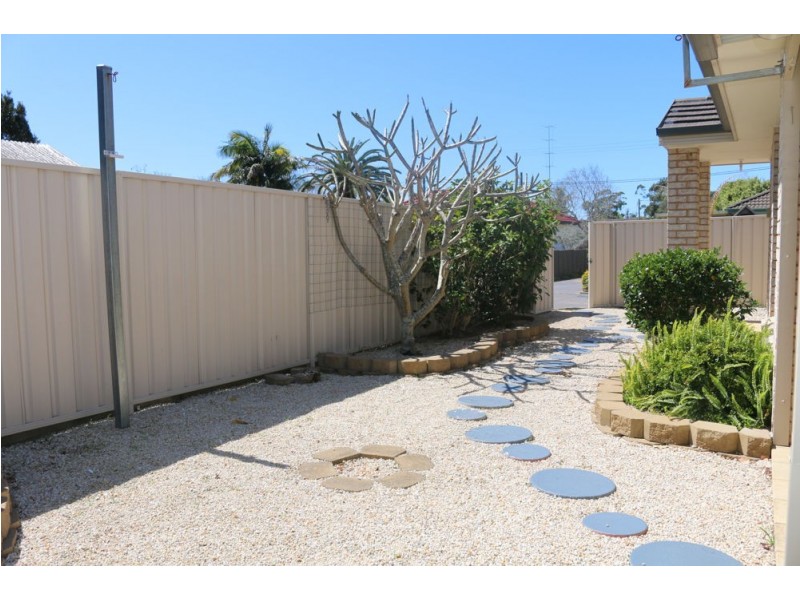 8a Leppington Street, Wyong NSW 2259
