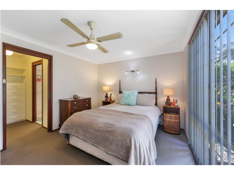 10 Forster Avenue, Watanobbi NSW 2259