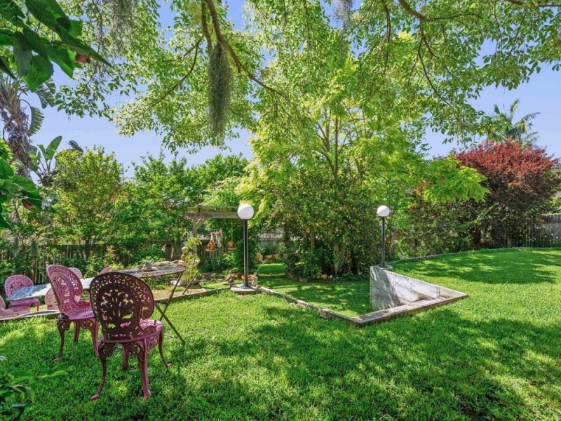 33 Forster Avenue, Watanobbi NSW 2259