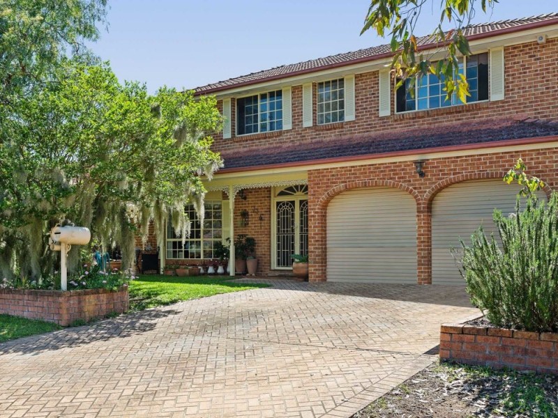 33 Forster Avenue, Watanobbi NSW 2259